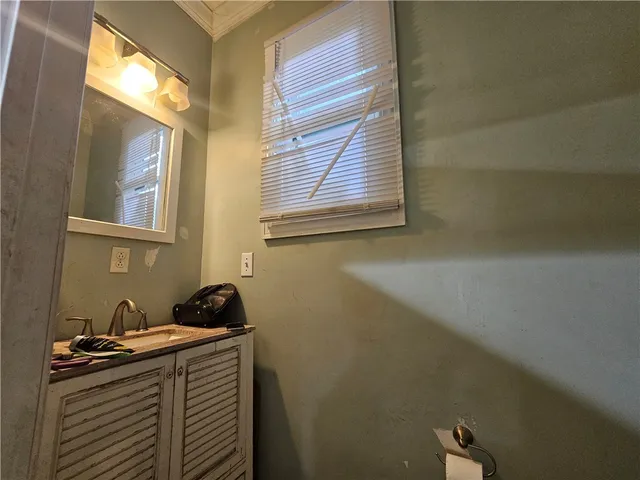 $79,900 | 634 Pennsylvania Avenue, Elmira, NY 14904