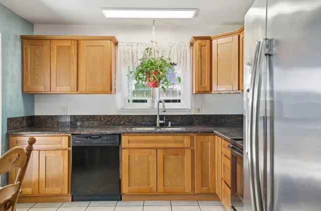 $399,000 | 4218 Cortright Way, North Highlands, CA 95660