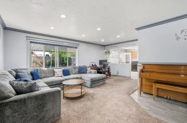 $399,000 | 4218 Cortright Way, North Highlands, CA 95660