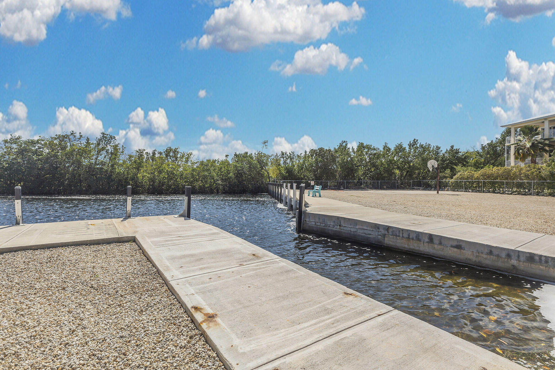 535 Plante Street Key Largo, FL 33037 - Photo 39 of 47 a view of a backyard
