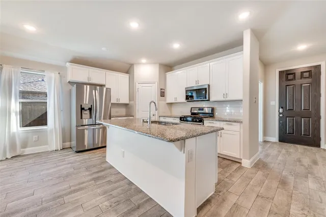 $549,900 | 870 Sabine Drive, Prosper, TX 75078