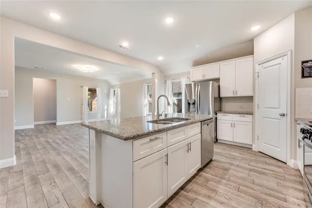 $549,900 | 870 Sabine Drive, Prosper, TX 75078