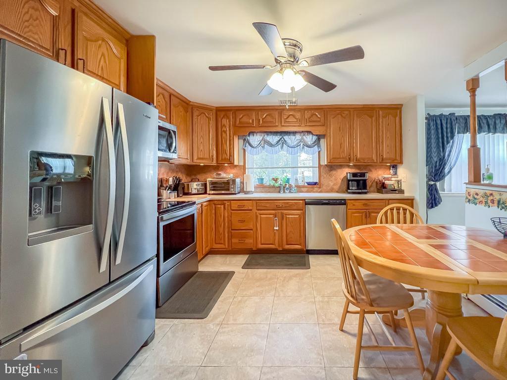18 Wilbur Road Yardley, PA 19067 - Photo 10 of 51 Gallery Image 10