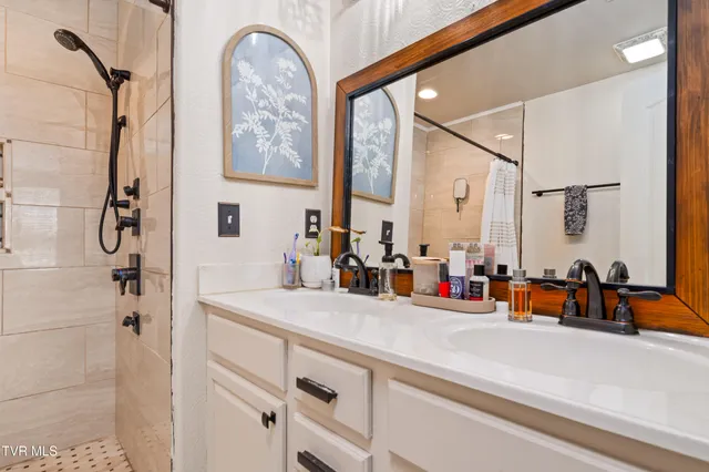 $475,000 | 321 Coldwater Drive, Unit 321, Johnson City, TN 37601