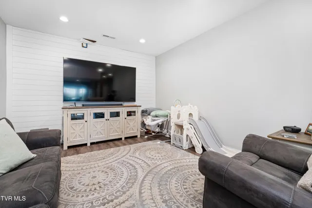 $475,000 | 321 Coldwater Drive, Unit 321, Johnson City, TN 37601