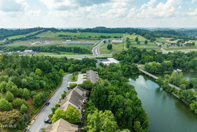 $475,000 | 321 Coldwater Drive, Unit 321, Johnson City, TN 37601