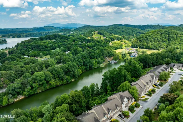 $475,000 | 321 Coldwater Drive, Unit 321, Johnson City, TN 37601