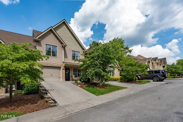 $475,000 | 321 Coldwater Drive, Unit 321, Johnson City, TN 37601