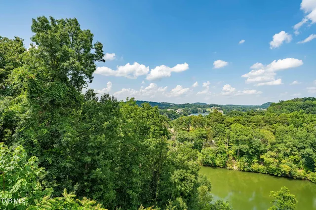 $475,000 | 321 Coldwater Drive, Unit 321, Johnson City, TN 37601