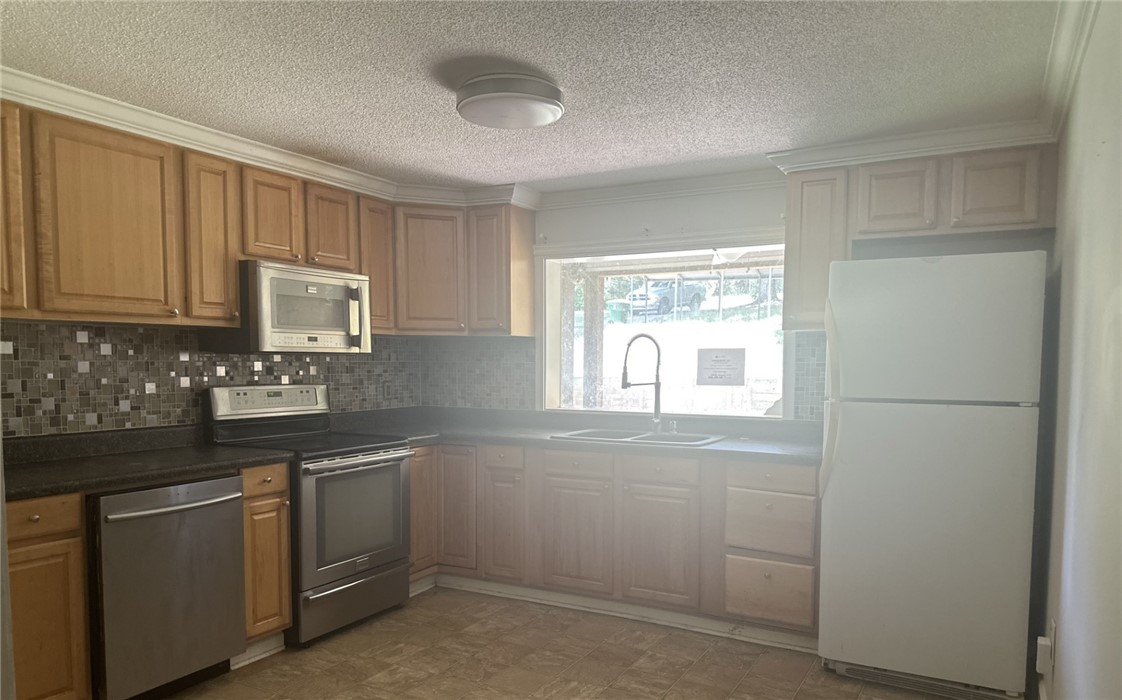7768 Ekom Beach Road Ware Shoals, SC 29692 - Photo 8 of 13
