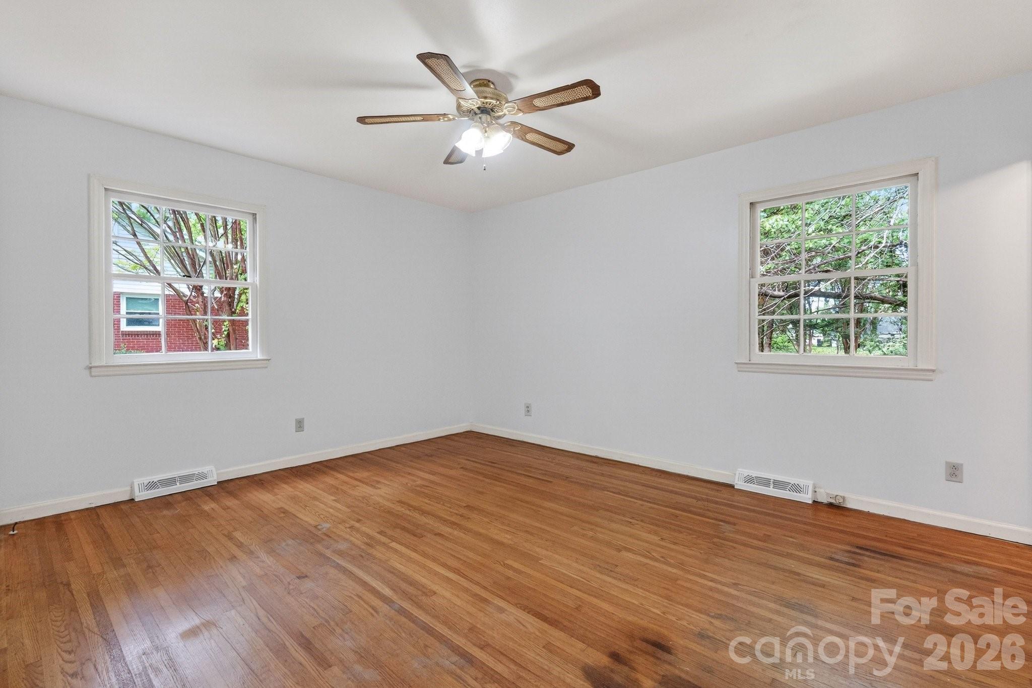 710 Twin Oaks Road Davidson, NC 28036 - Photo 19 of 39 Gallery Image 19