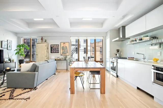 $1,325,000 | 210 Jackson Street, Unit 2 | Williamsburg