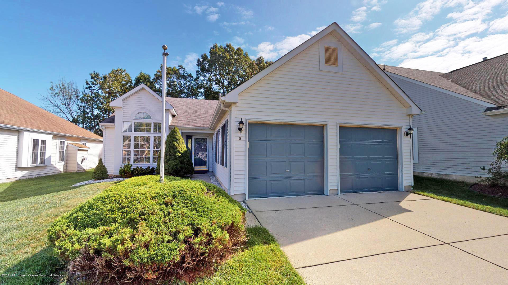 5-Penny-Ln-08252019_232424