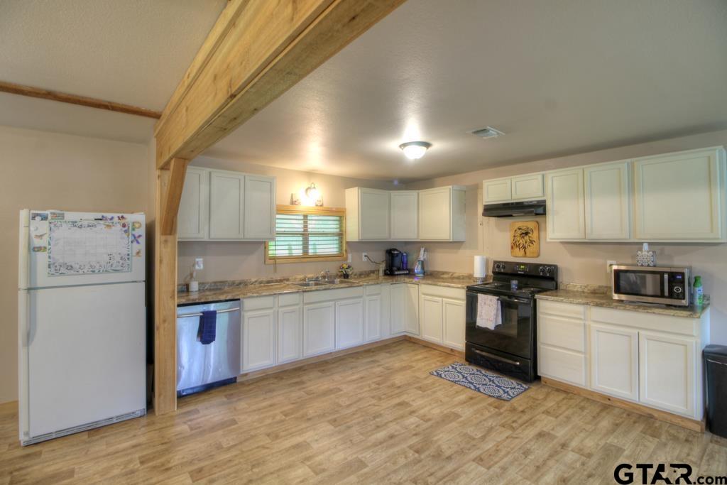 239 Homer Road Wells, TX 75976 - Photo 10 of 21