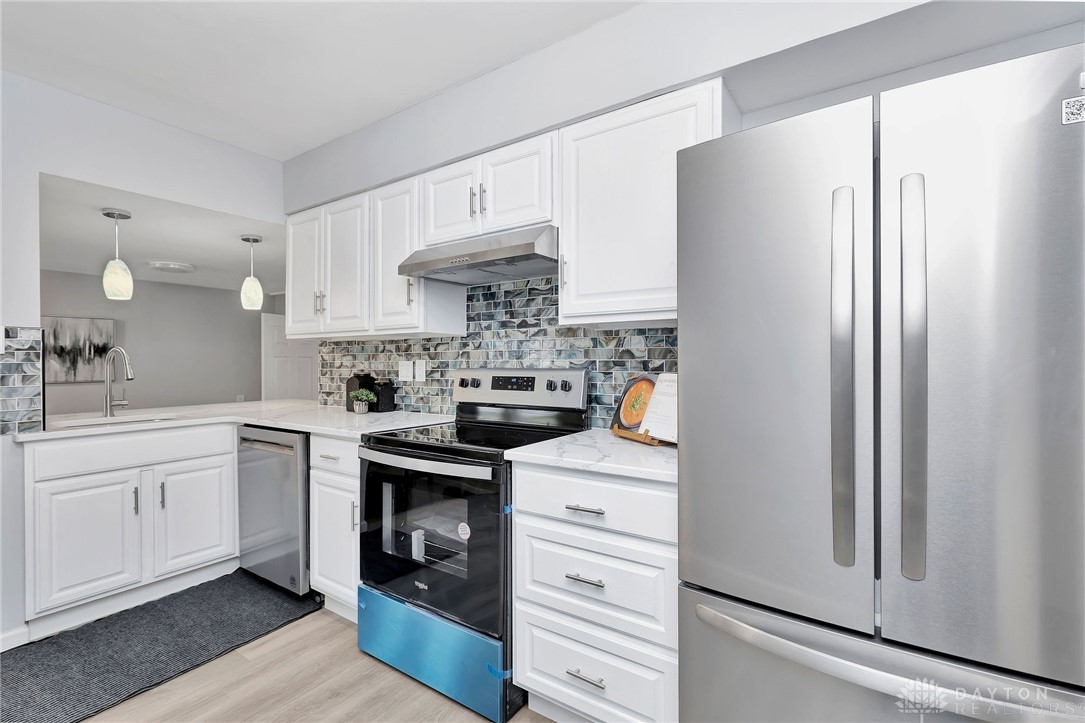 2942 Robin Road Dayton, OH 45409 - Photo 11 of 47 Gallery Image 11