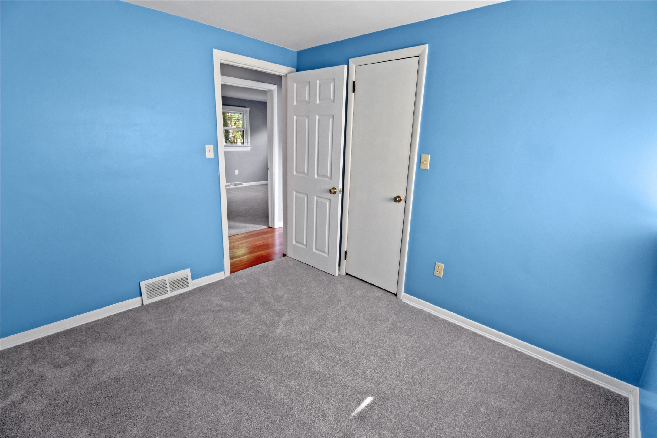 8 Larchmont Road Owego, NY 13827 - Photo 28 of 49 Gallery Image 28