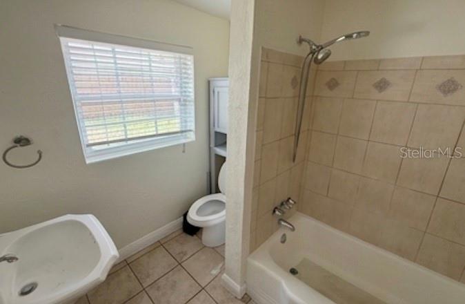 2420 Euston Road Winter Park, FL 32789 - Photo 7 of 11