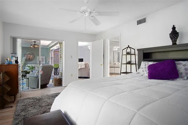 $275,000 | 2533 Dolly Bay Drive, Unit 203, Palm Harbor, FL 34684