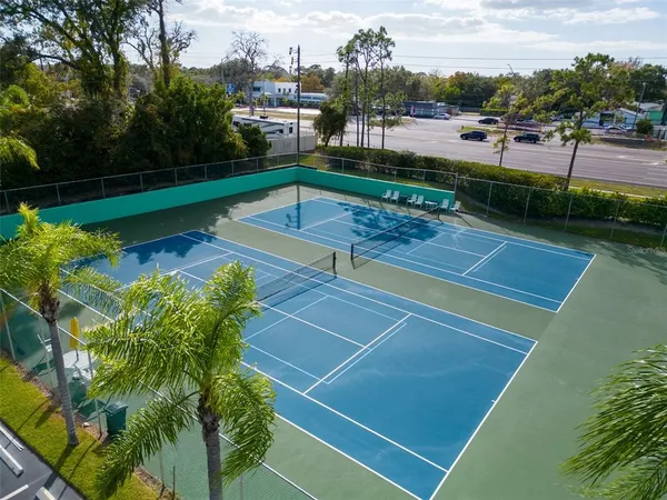 $275,000 | 2533 Dolly Bay Drive, Unit 203, Palm Harbor, FL 34684