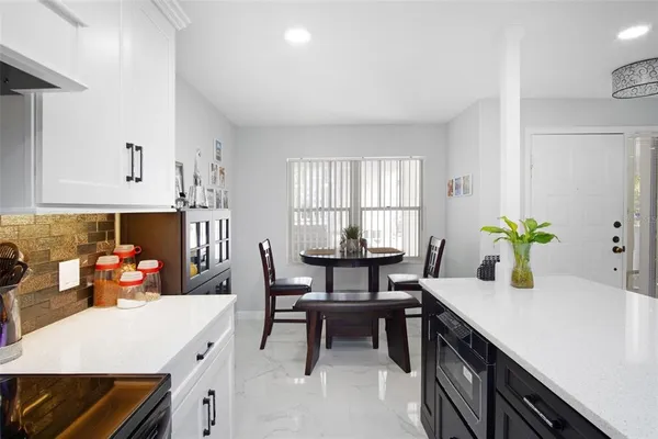 $275,000 | 2533 Dolly Bay Drive, Unit 203, Palm Harbor, FL 34684