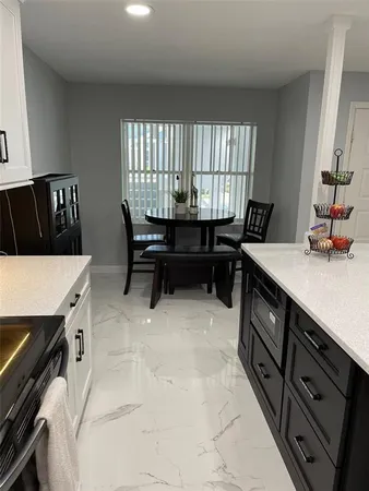 $275,000 | 2533 Dolly Bay Drive, Unit 203, Palm Harbor, FL 34684