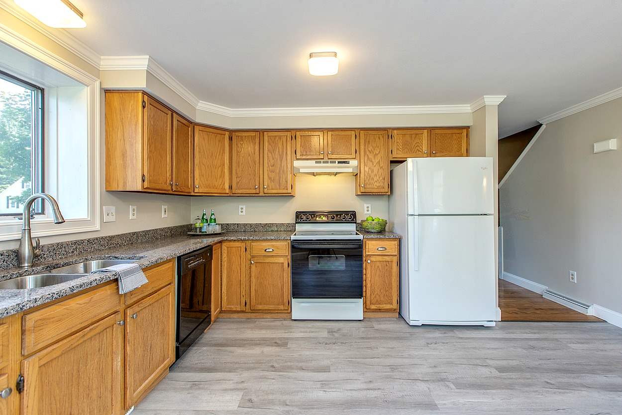 2 1/2 Fenway Street, Unit R Derry, NH 03038 - Photo 2 of 31