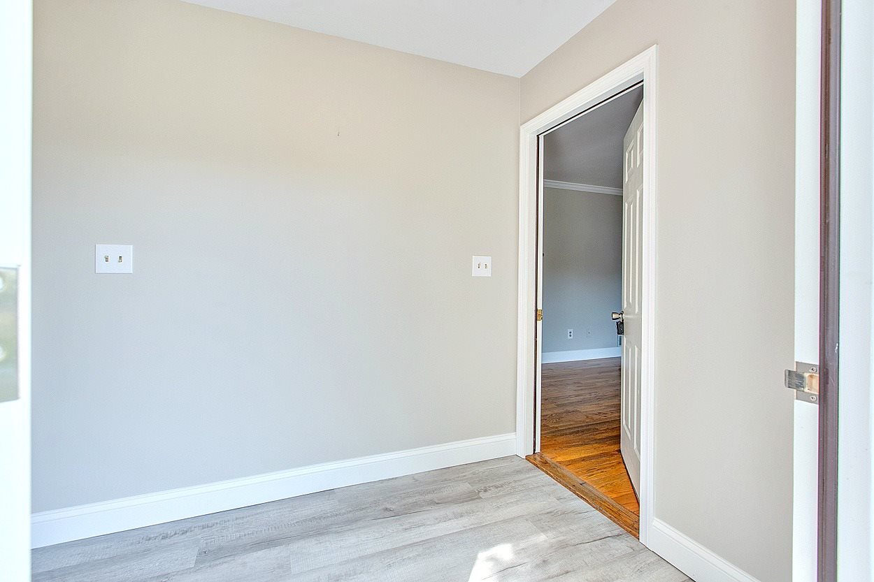 2 1/2 Fenway Street, Unit R Derry, NH 03038 - Photo 12 of 31