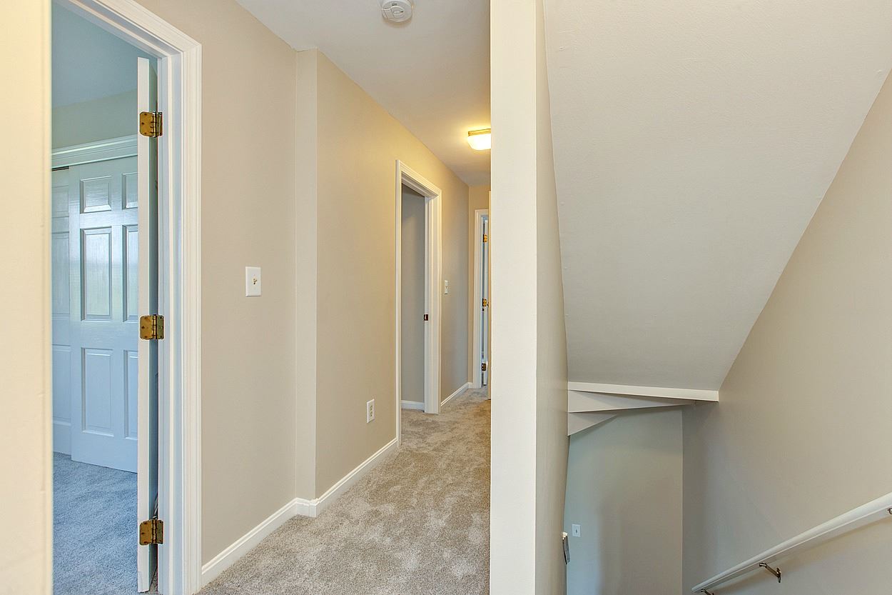 2 1/2 Fenway Street, Unit R Derry, NH 03038 - Photo 21 of 31