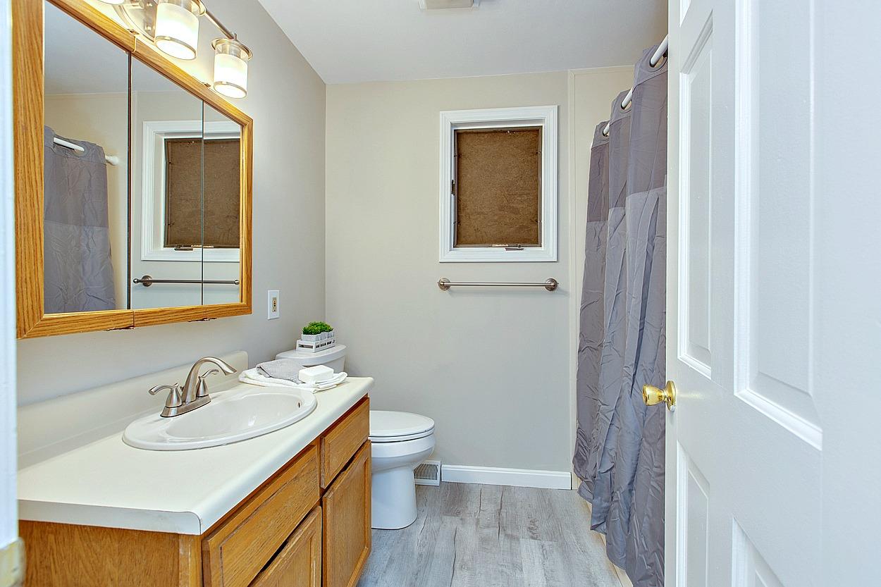 2 1/2 Fenway Street, Unit R Derry, NH 03038 - Photo 22 of 31