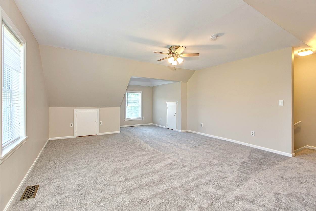 2 1/2 Fenway Street, Unit R Derry, NH 03038 - Photo 25 of 31
