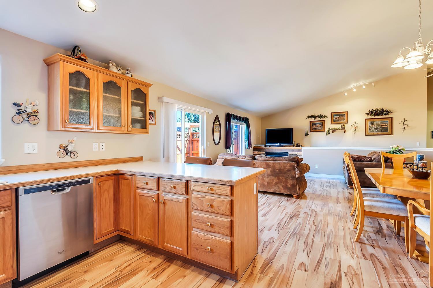 21266 Keyte Road Bend, OR 97701 - Photo 10 of 25 Additional Photo