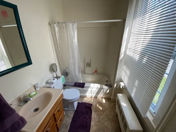 $1,525 | 797 Main Street, Unit 6, Amherst, MA 01002