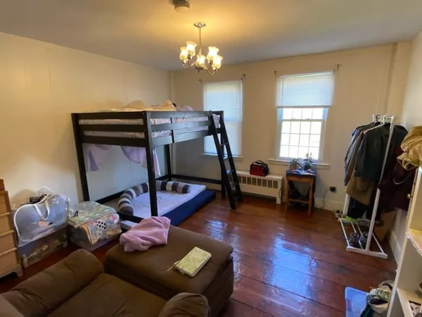 $1,525 | 797 Main Street, Unit 6, Amherst, MA 01002