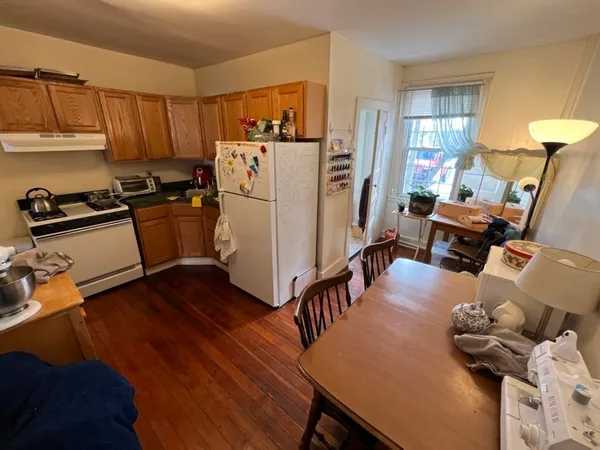 $1,525 | 797 Main Street, Unit 6, Amherst, MA 01002