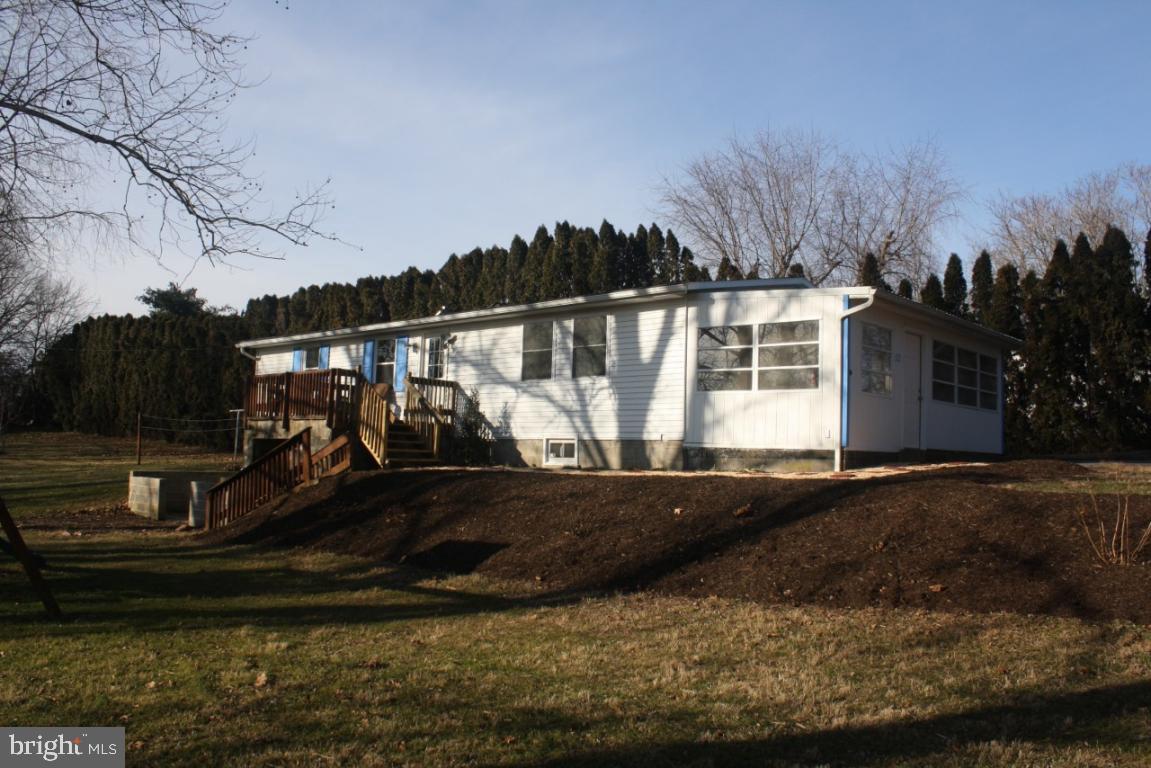 52 Stony Run Road Stevens, PA 17578 - Photo 2 of 18 Gallery Image 2