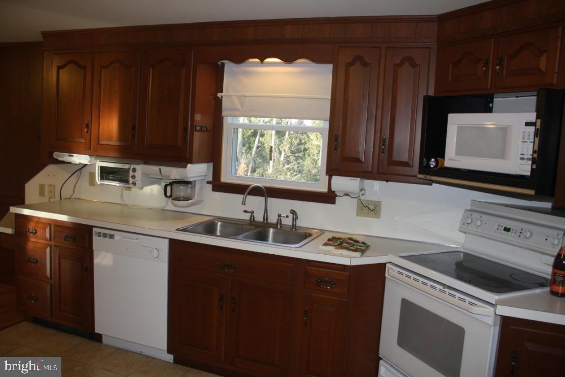 52 Stony Run Road Stevens, PA 17578 - Photo 5 of 18 Gallery Image 5
