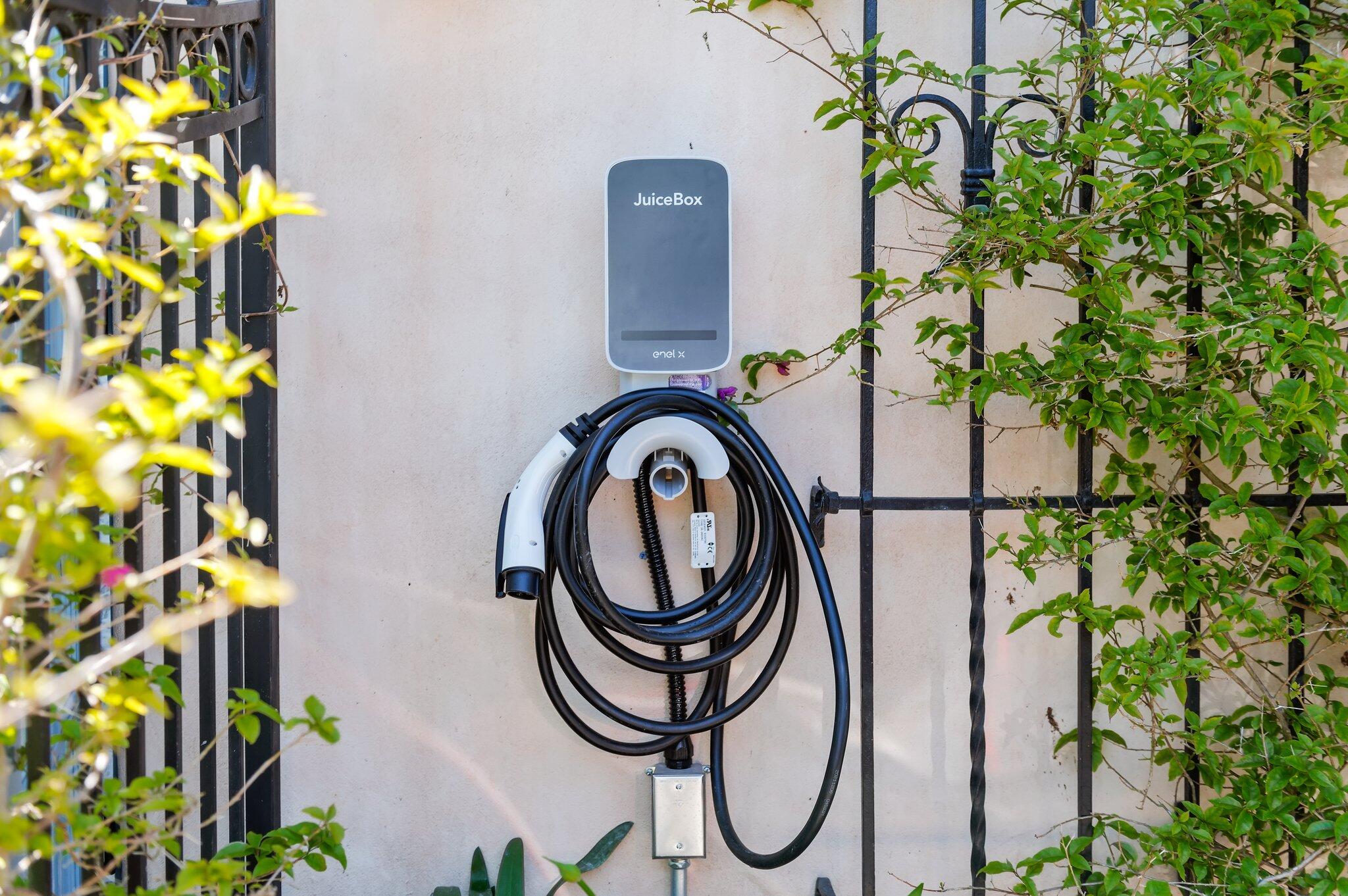 1520 Lingate Lane Montecito, CA 93108 - Photo 38 of 38 a close view of a door lock