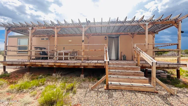 $130,000 | 64525 North Flaming Star Drive, Seligman, AZ 86337