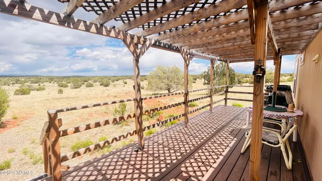 $130,000 | 64525 North Flaming Star Drive, Seligman, AZ 86337
