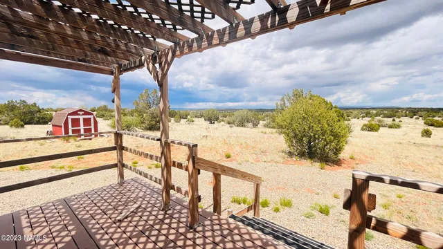 $130,000 | 64525 North Flaming Star Drive, Seligman, AZ 86337