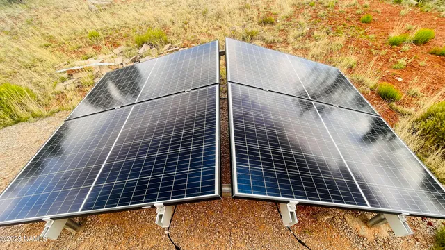 $130,000 | 64525 North Flaming Star Drive, Seligman, AZ 86337