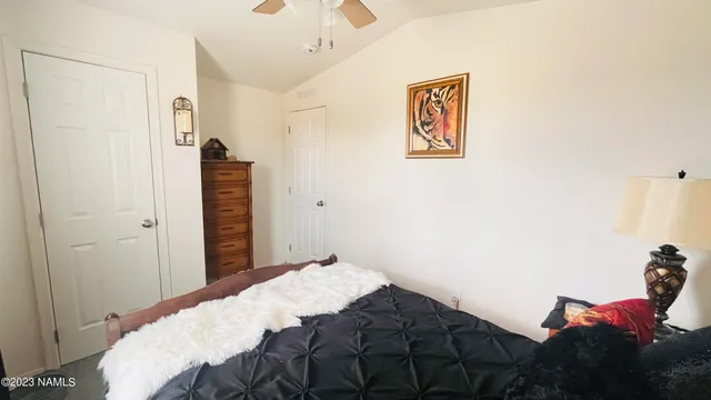 $130,000 | 64525 North Flaming Star Drive, Seligman, AZ 86337