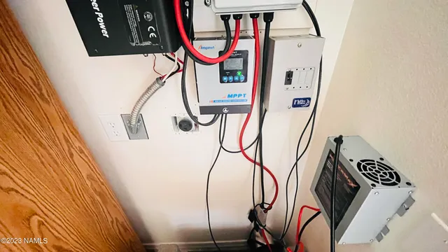 $130,000 | 64525 North Flaming Star Drive, Seligman, AZ 86337