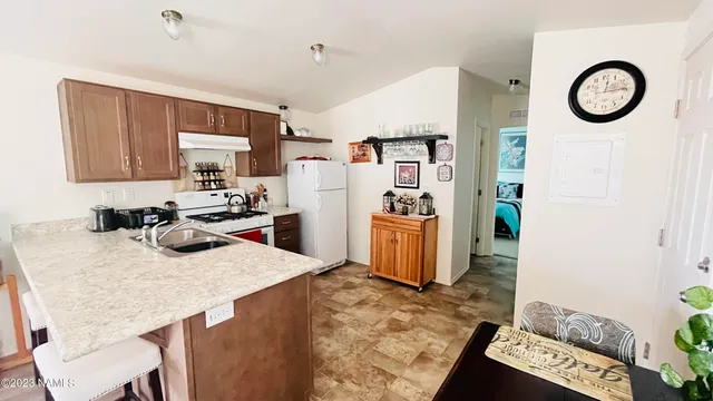 $130,000 | 64525 North Flaming Star Drive, Seligman, AZ 86337