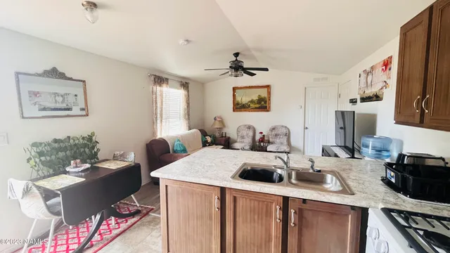 $130,000 | 64525 North Flaming Star Drive, Seligman, AZ 86337