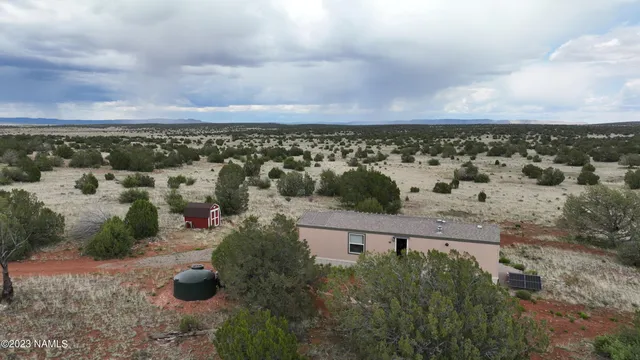 $130,000 | 64525 North Flaming Star Drive, Seligman, AZ 86337