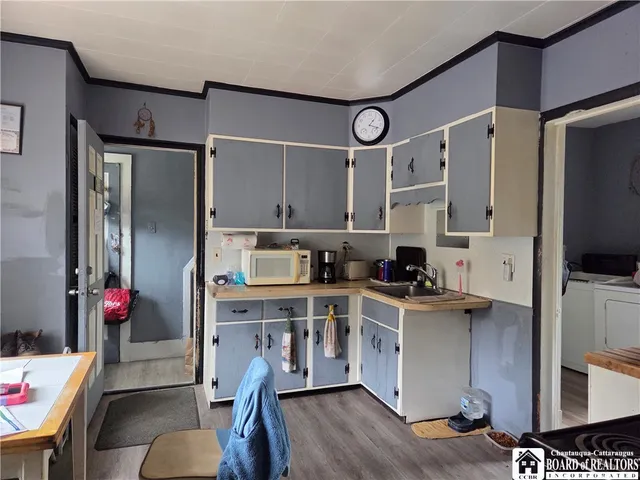 $59,900 | 8 East Newland Avenue, Jamestown, NY 14701