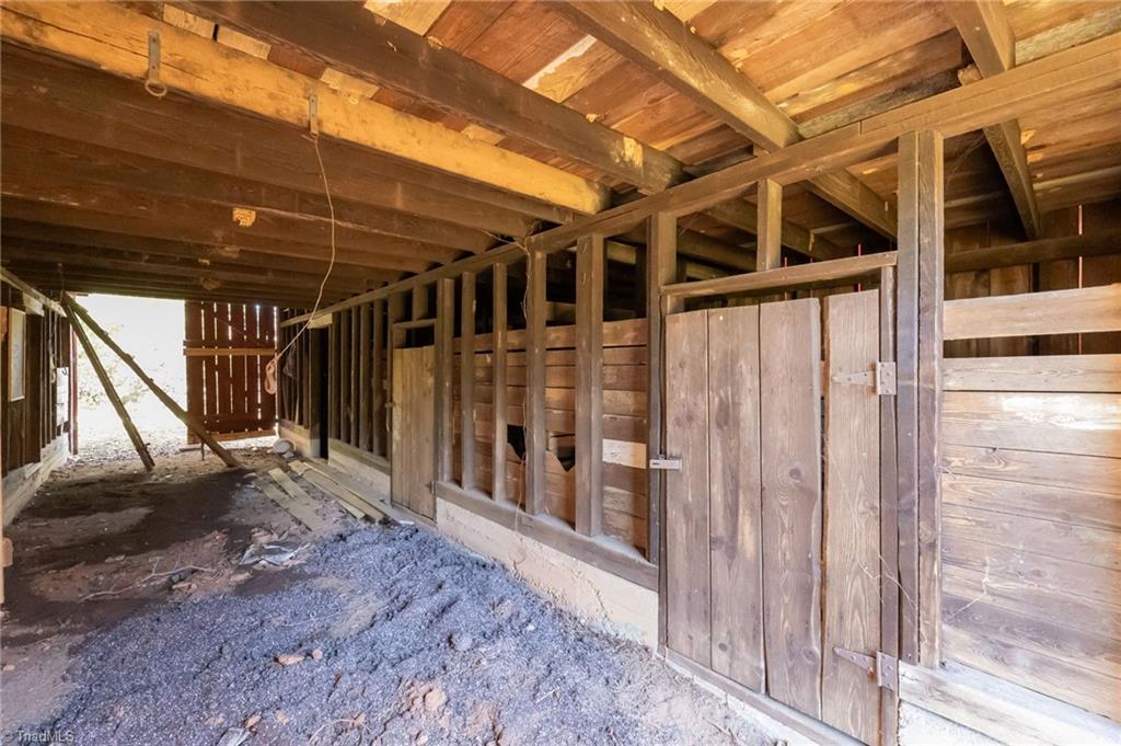 6095 Germanton Road Winston-Salem, NC 27105 - Photo 38 of 43