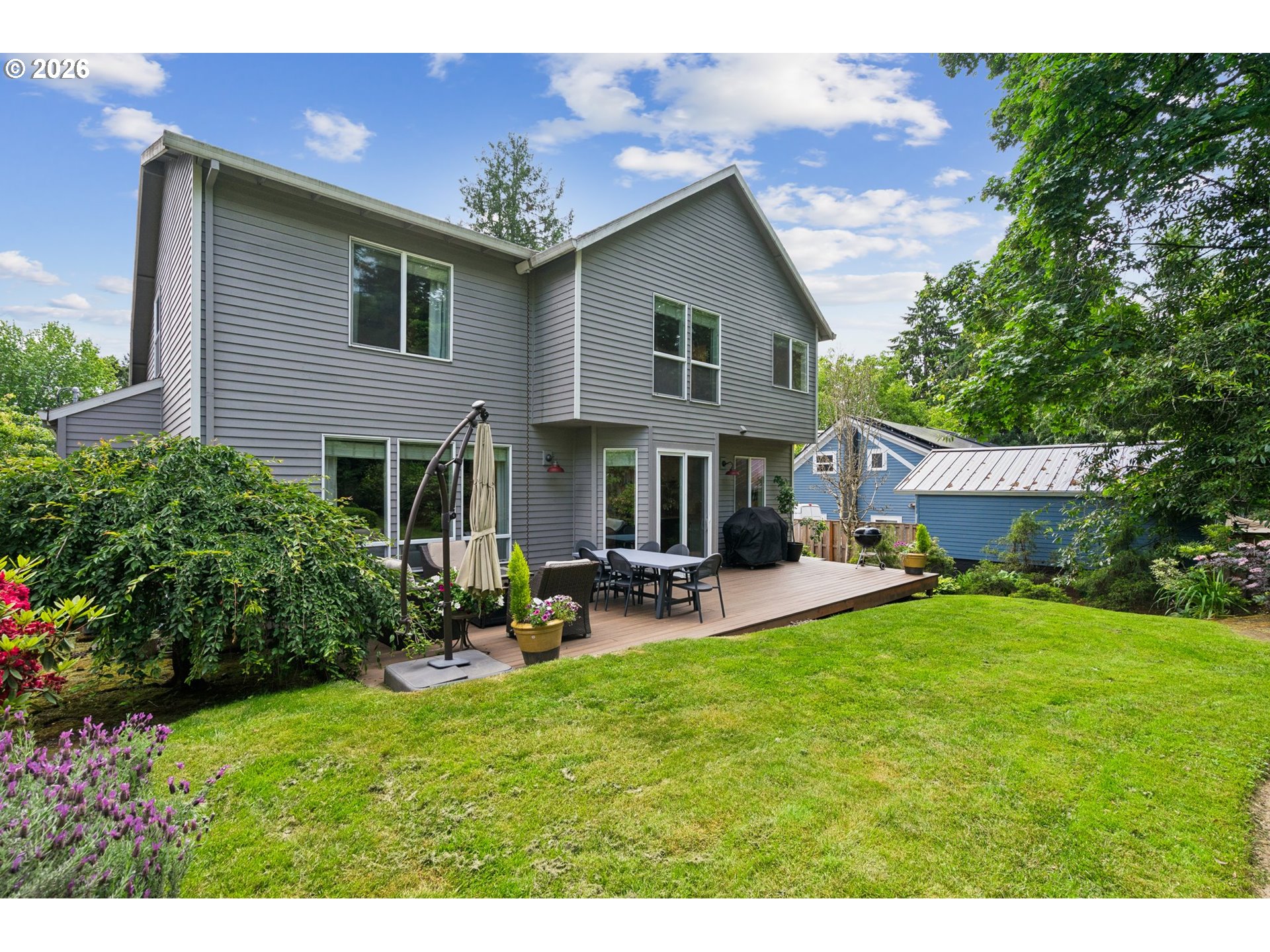 9509 Southwest View Point Terrace Portland, OR 97219 - Photo 35 of 41 Gallery Image 35