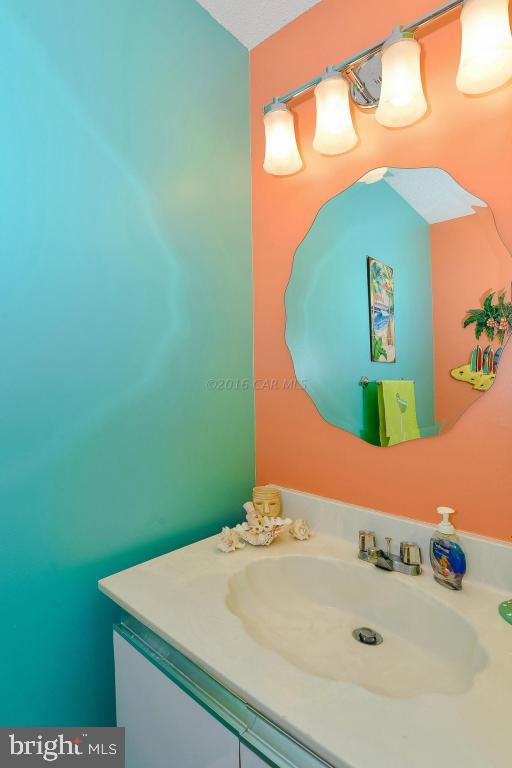 722 Anchor Chain Road, Unit 5A Ocean City, MD 21842 - Photo 19 of 38 Gallery Image 19